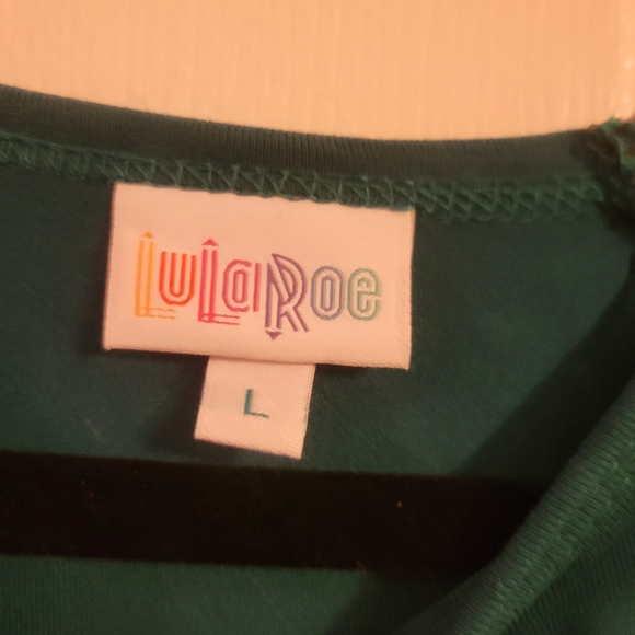 Lularoe randy tee - Picture 3 of 5